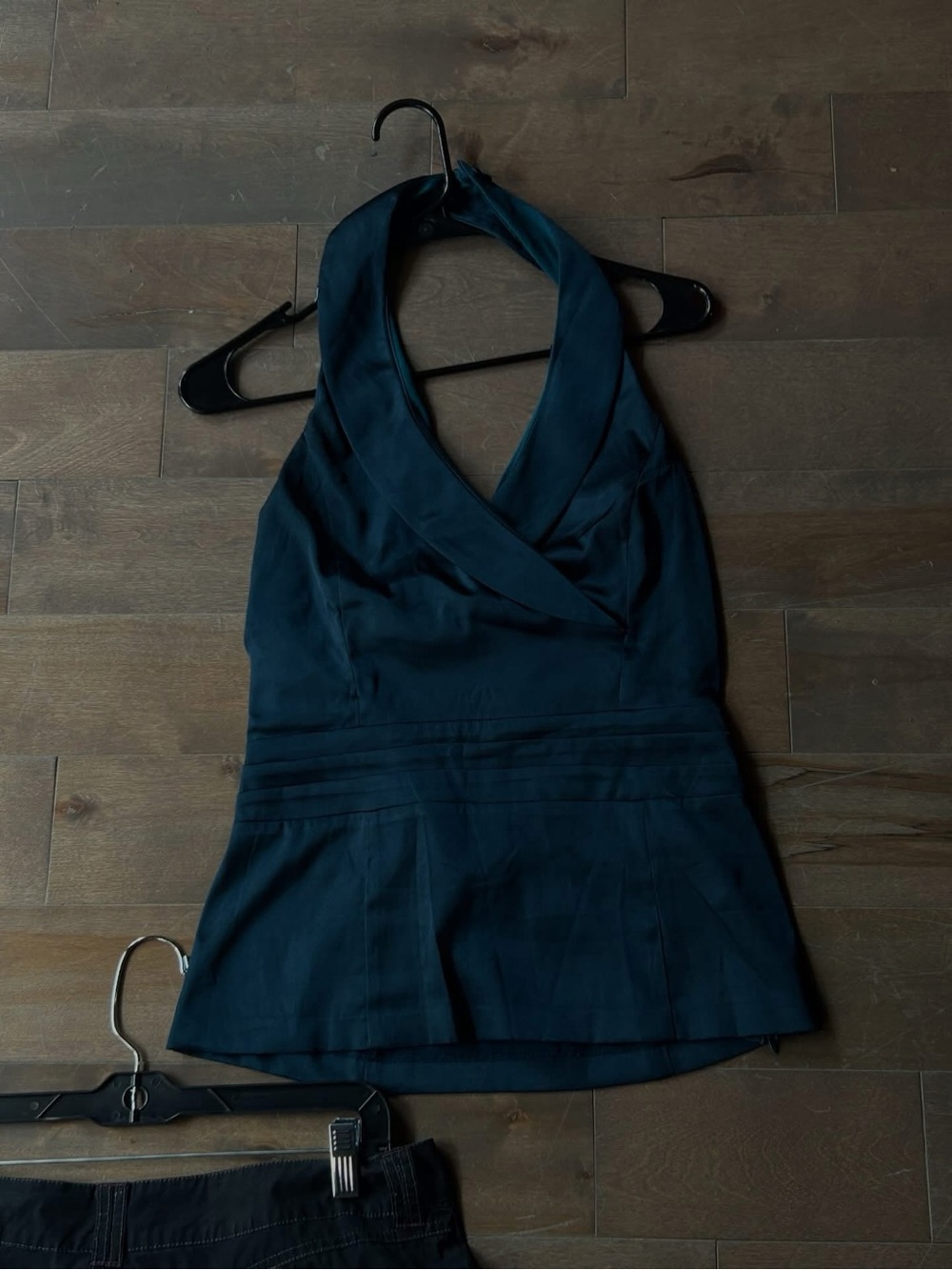 le chateau Deep Teal Halter Neck Sleeveless Top